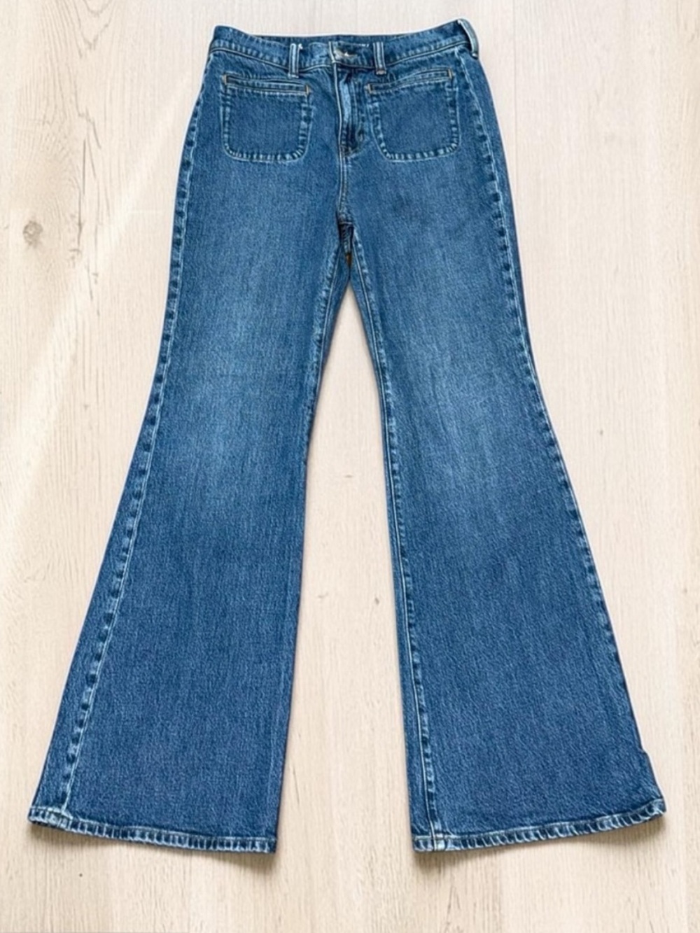 J. CREW • 96 FLARE High-Rise Patch Pockets Wide-Leg Jeans in Blue - Picture 4 of 9